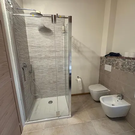 Ugo Luxury 3* Lucques