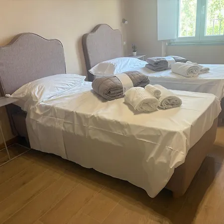 Pensjonat Ugo Luxury Lukka