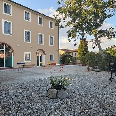 Gasthuis Ugo Luxury Lucca