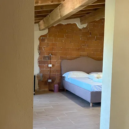 Ugo Luxury Gasthuis 3*