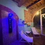 Ugo Luxury 3* Lucques